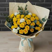 Букет цветов из:  Розы в Шали