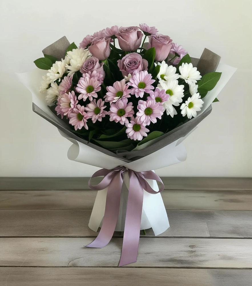 Букет цветов из: Хризантемы и Розы в Шали