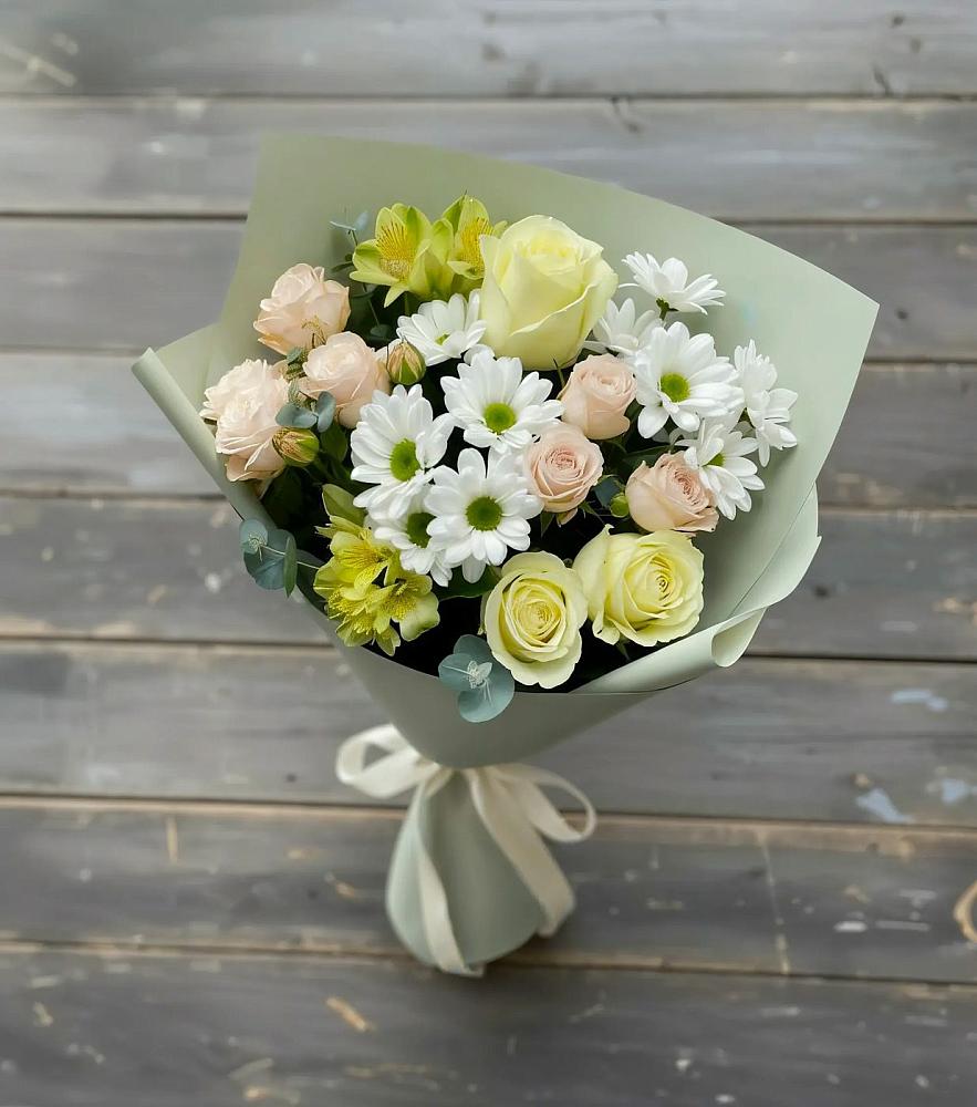 Букет цветов из: Альстромерии, Розы и Хризантемы в Шали