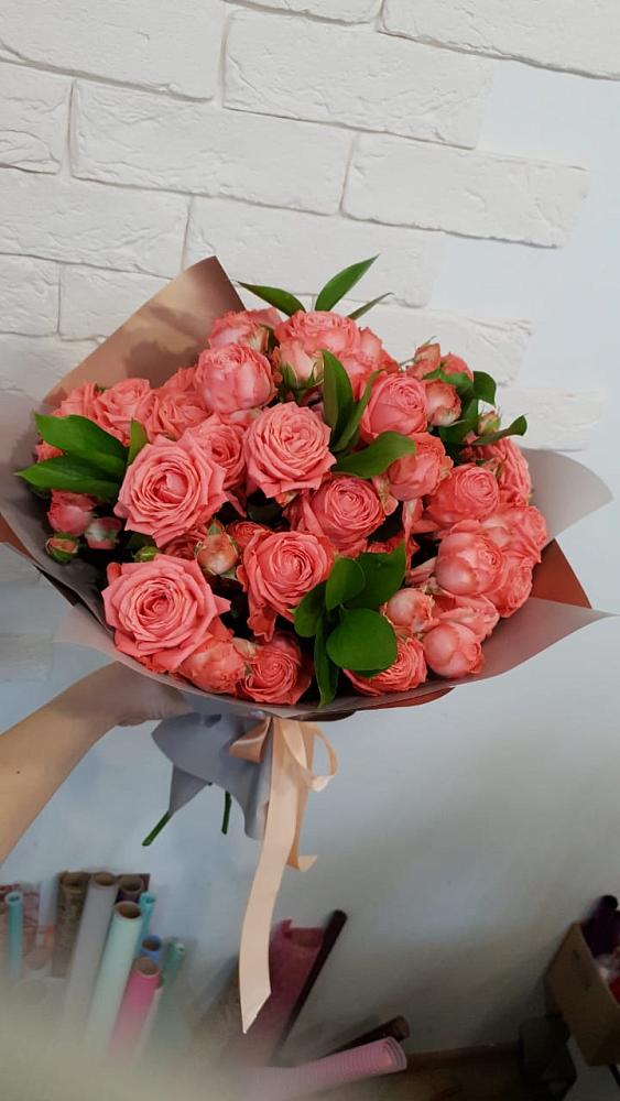 Букет цветов из: Розы в Шали