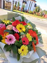 Букет цветов из:  Герберы #REPLACE_PRED# Шали
