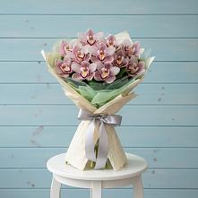 Букет цветов из:  Орхидеи и Розы #REPLACE_PRED# Шали