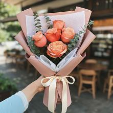 Букет цветов из:  Розы #REPLACE_PRED# Шали