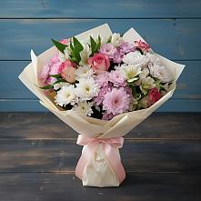 Букет цветов из:  Хризантемы, Альстромерии и Розы в Шали