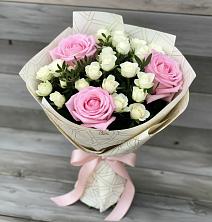 Букет цветов из:  Розы в Шали