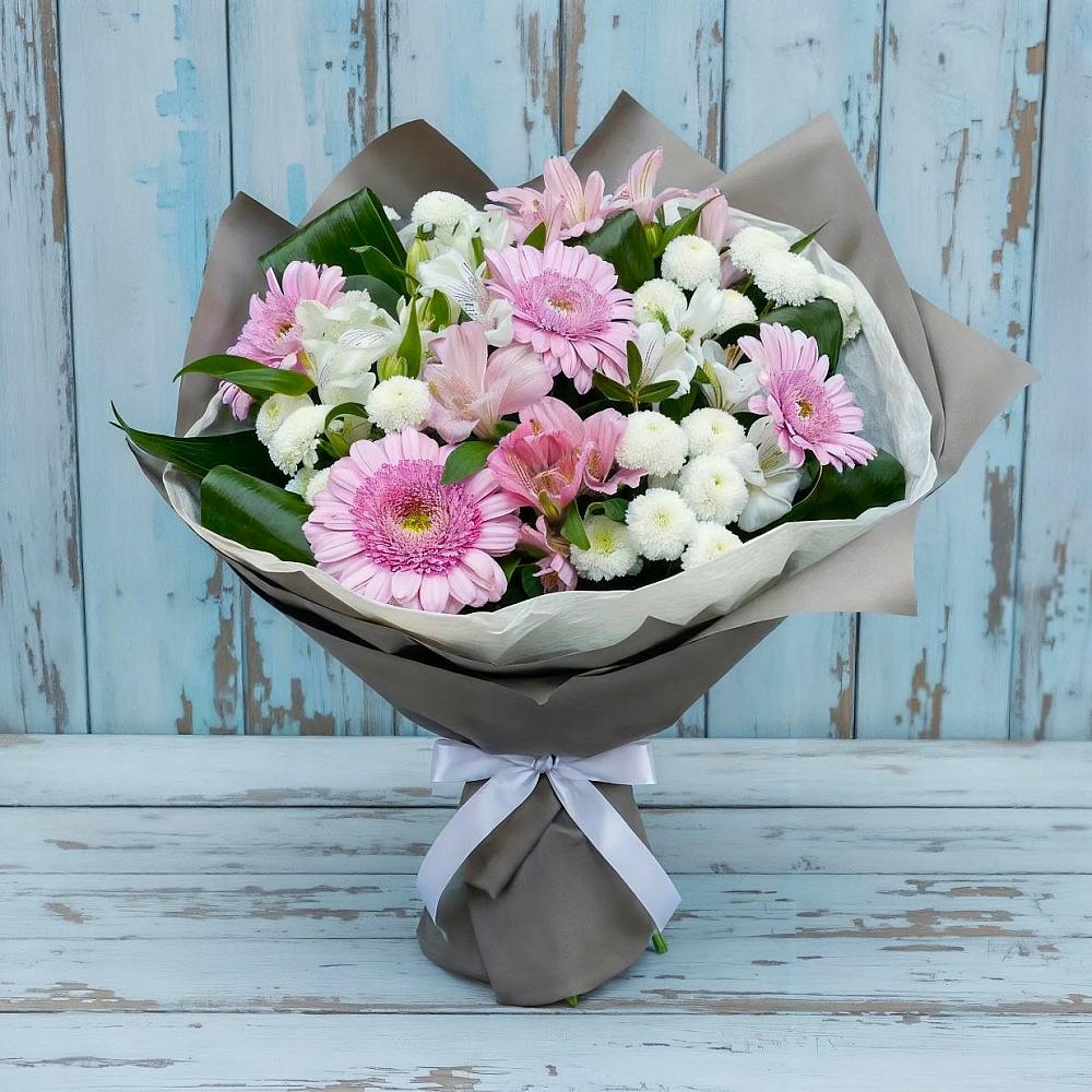 Букет цветов из: Герберы, Альстромерии и Хризантемы в Шали