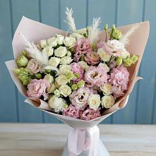 Букет цветов из:  Альстромерии и Розы в Шали