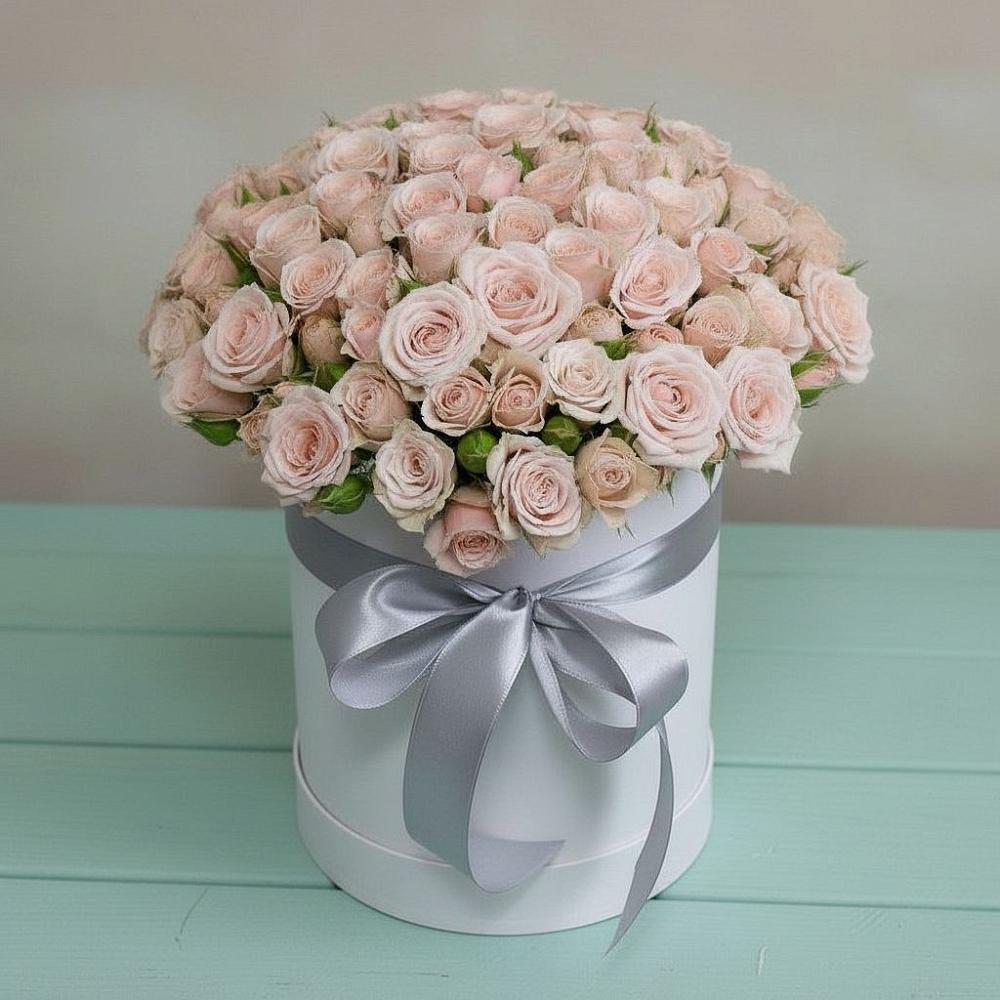 Цветочная композиция из Розы в шляпной коробке в Шали